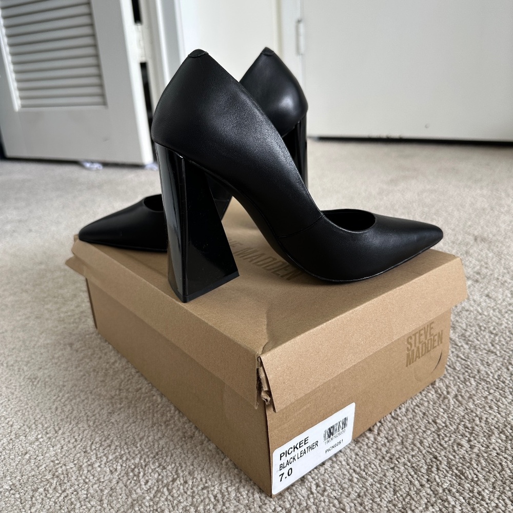 Brand new Steve Madden Heels size 7